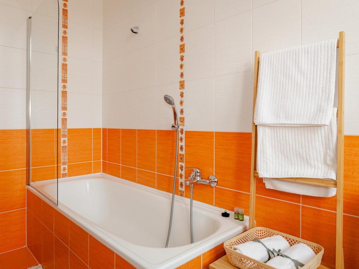 Appartamento Comfortable In 8 - Liben Praga